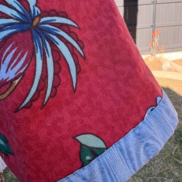 Handmade Quilted Floral Red Women's Jacket - Picture 8 of 13